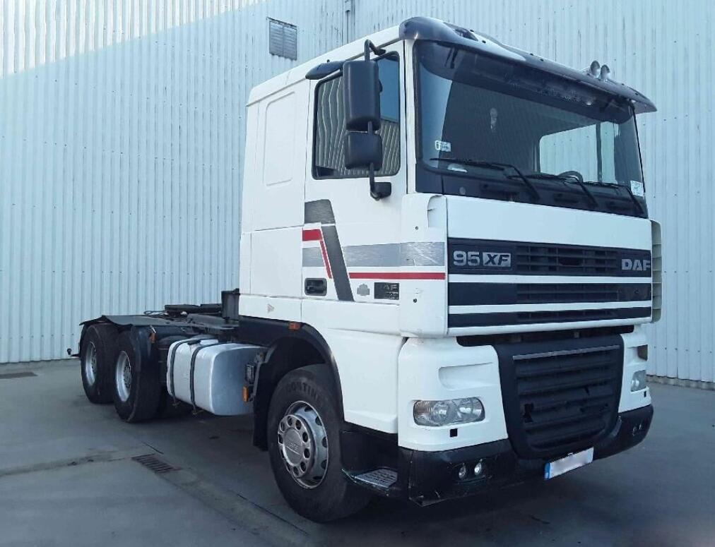 DAF รุ่น 95XF 530