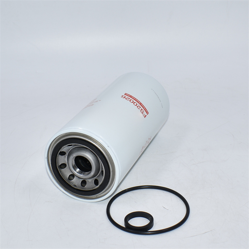 เครื่องแยกน้ำเชื้อเพลิง Fleetguard FS20026 SN40861