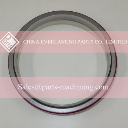 cummins Rear oil seal 3006737