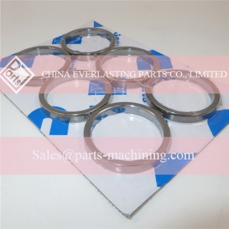 วาล์วไอเสีย cummins เดิม NT855 3017759