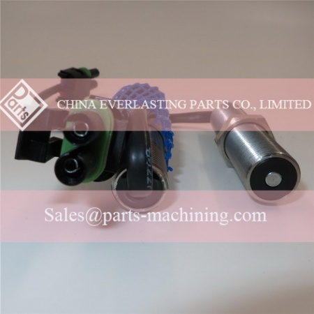 เซ็นเซอร์ความเร็ว cummins OEM 3034572 ปิ๊กอัพแม่เหล็ก