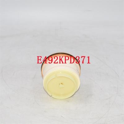 E492KPD371 กรองน้ำมันเชื้อเพลิง WF8429 ปรับแต่งได้