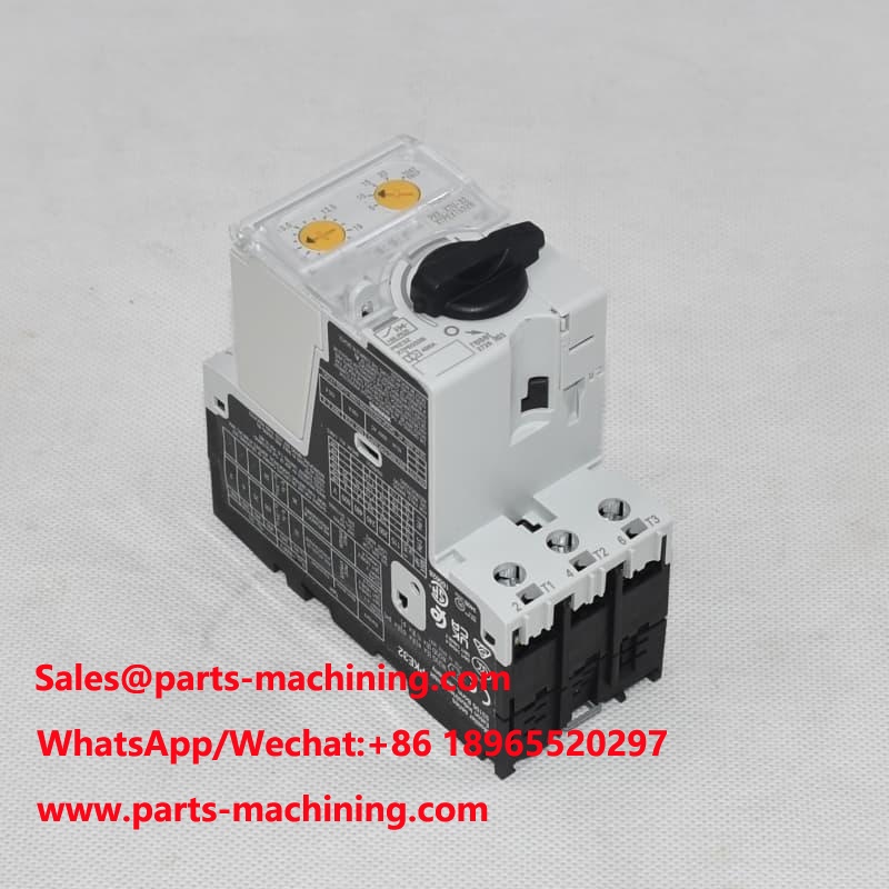 PKE32-XTU-32 เซอร์กิตเบรกเกอร์ MKE32XTU-32