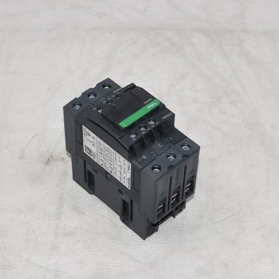 คอนแทคเตอร์ไฟฟ้ากระแสสลับ LC1D65AM7C 220V